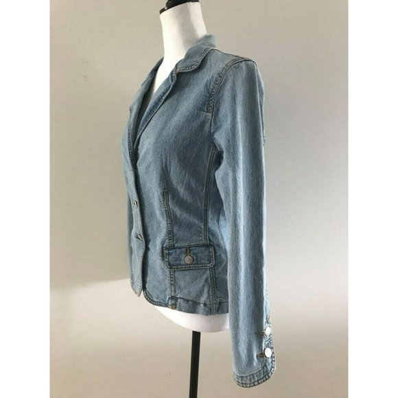 CAbi Jean Jacket Blazer Light Blue Denim Womens Size 4 Button Front and Sleeves - Picture 3 of 6